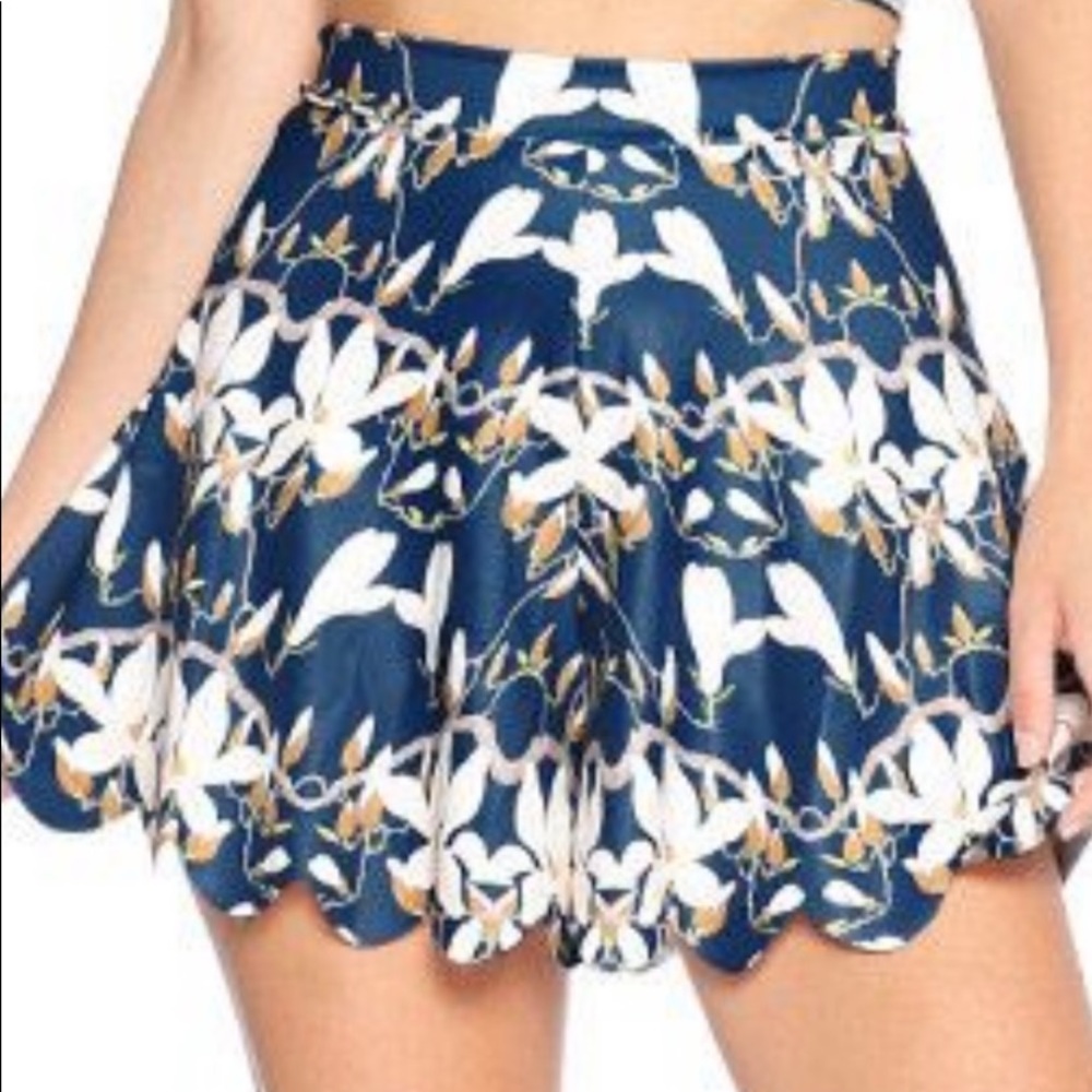 Blackmilk twilight magnolias shorties